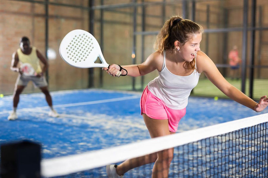 Guide to Choosing the Perfect Padel Racket